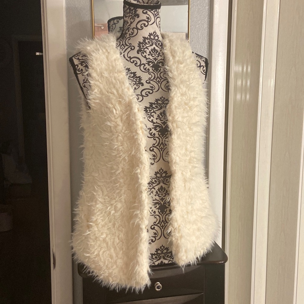 Fluffy vest